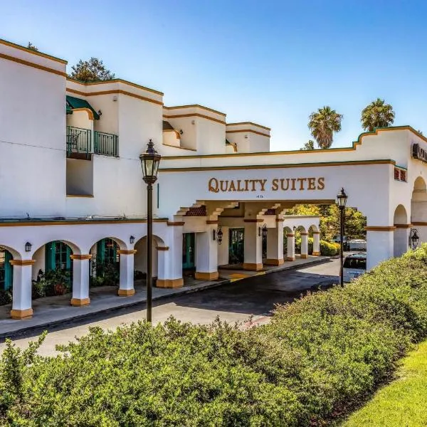 샌 루이스 오비스포에 위치한 호텔 Quality Suites Downtown San Luis Obispo