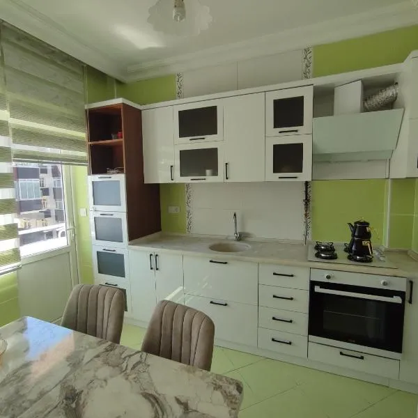 Large House, hotelli kohteessa Trabzon