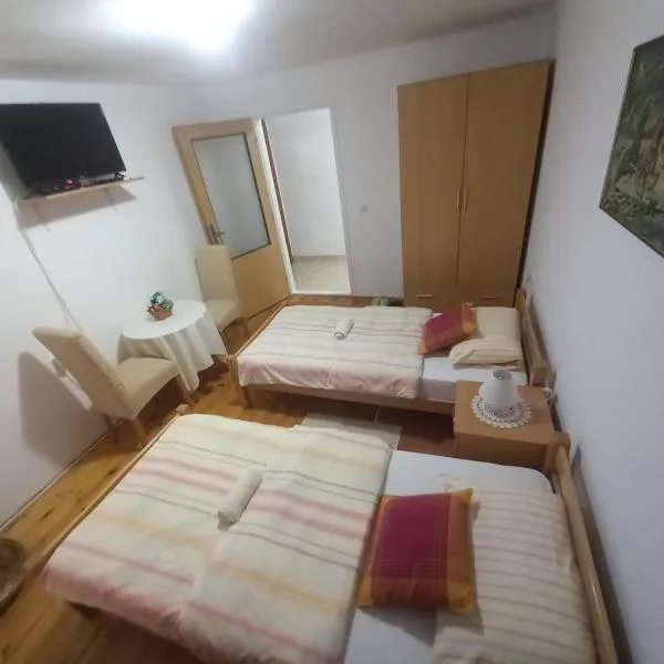Soba Dujaković, hotel v destinaci Banja Vrućica