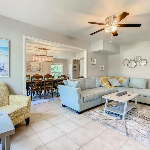 5min from the beach 8 min from Siesta Key, hotel em Sarasota