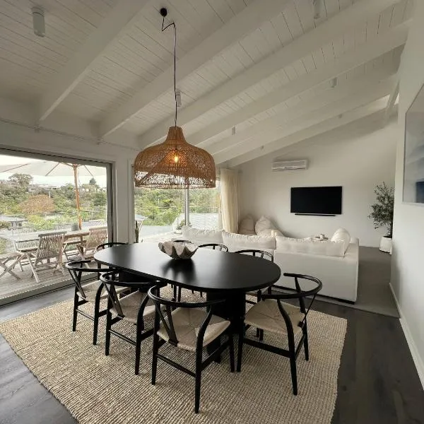 Rye Beach House - Sunset Views, hotel in Rye