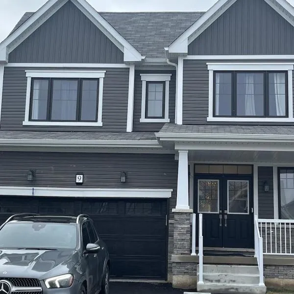 Spacious,comfy house,less than 15 mins to Niagara Falls, hotel in Thorold