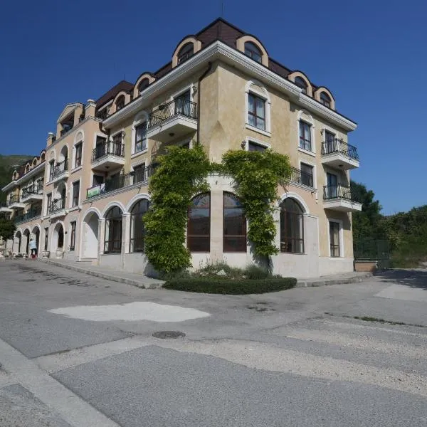 Villa Allegra, hotel v destinaci Kavarna