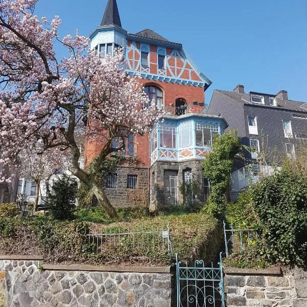 Altbauwohnung in Gründerzeitvilla, hotel di Wuppertal