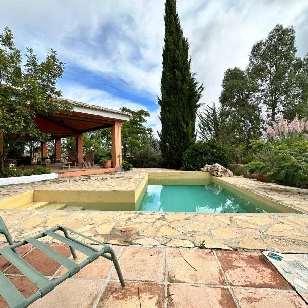 EL REFUGIO Archidona, hotel v Malaze