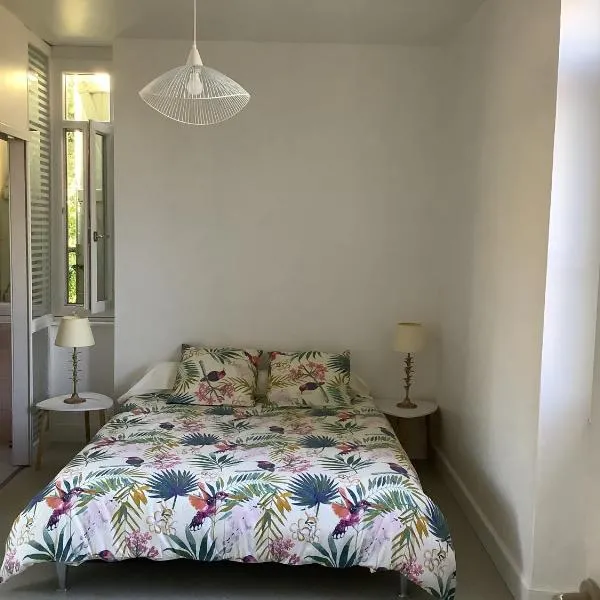 몰리에르에 위치한 호텔 Gîte T1 bis,40 m2 Chez Malou