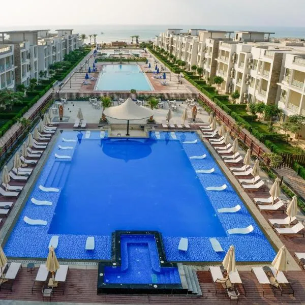 SeaVille Beach Hotel by Elite Hotels & Resorts, hotel di Al Adabīyah