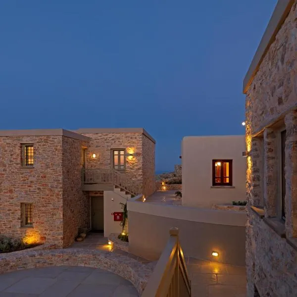 Themonies Luxury Suites, hotel di Chora Folegandros