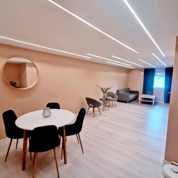 Stunning Views & Central Location in Tromsø, hotel u gradu Tromse