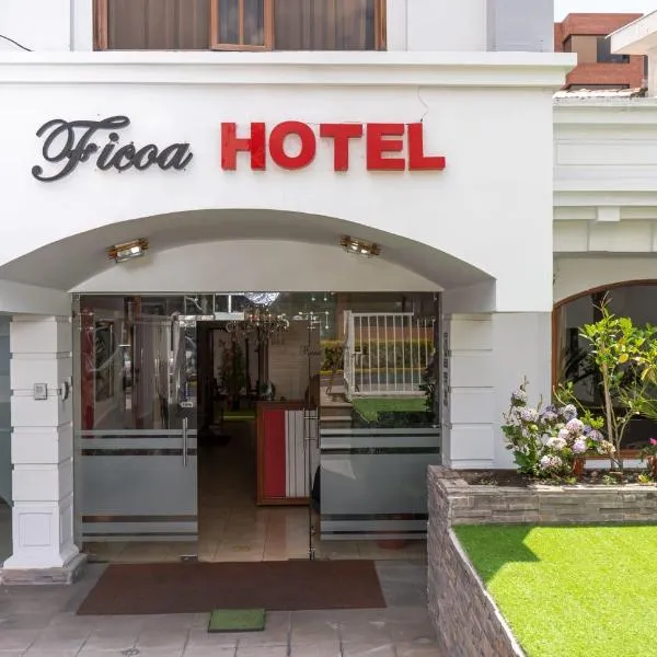 Ambato में, होटल Hotel Ficoa