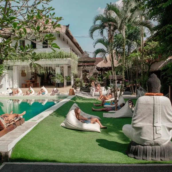 Puri Garden Hotel & Hostel, hotell i Ubud