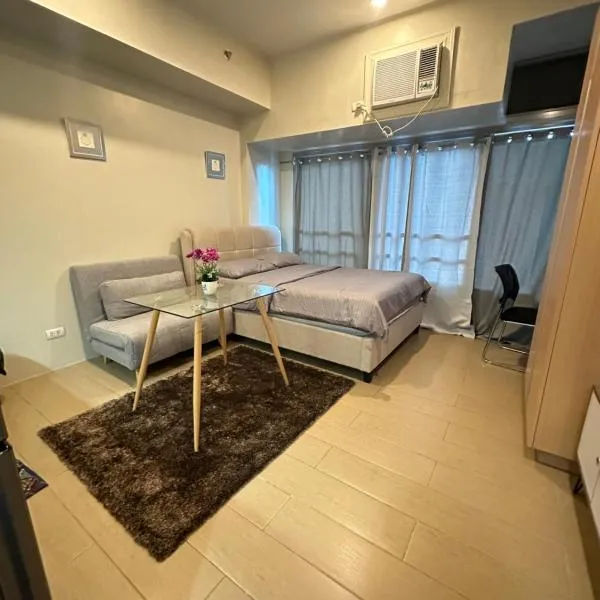 EJ's Staycation 4th F with 200mbps Wi-Fi and NETFLIX, hotel v destinaci Manila