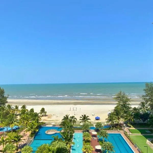 Timurbay Seafront Residence, hotel em Kampung Saberang Balok