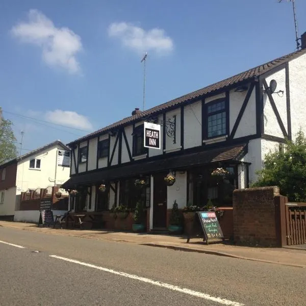 The Heath Inn، فندق في ليفتون بوزارد