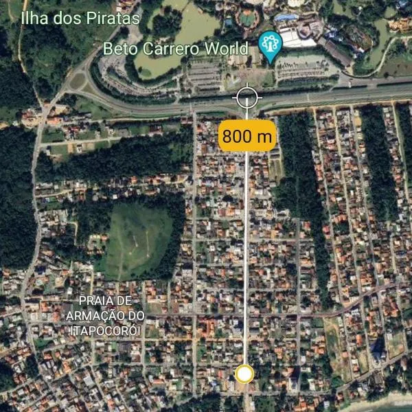 Suítes a 100m da praia e 800m do Beto Carrero、ペーニャのホテル