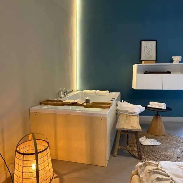 VILLA CHIARA, hotel v destinaci Torre Orsina