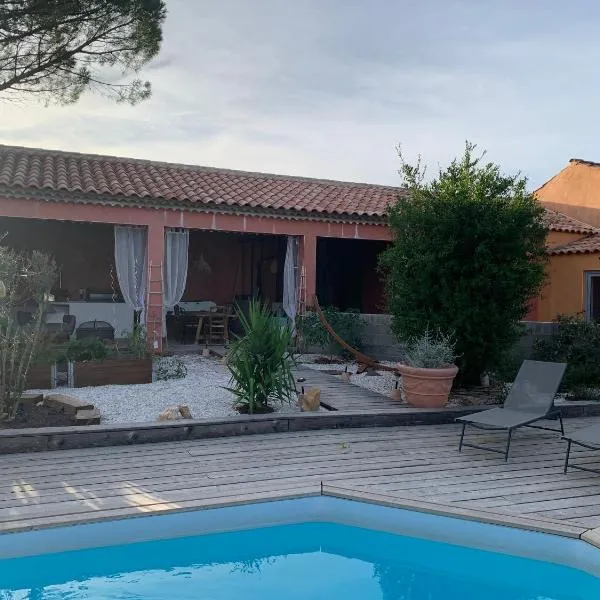 Chambre d’hôtes Mazet Les Abadies, hotel em Saint-Félix-de-Lodez