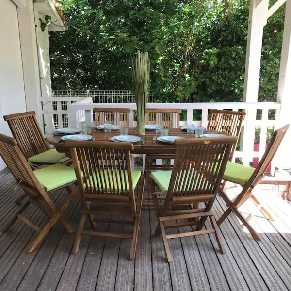 ARCACHON CENTRE - 600 m de la plage centrale 4 chambres 8 couch，位于阿卡雄的酒店