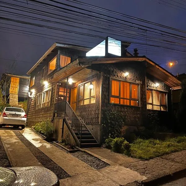 Hostal y Cabañas Mirando al Mar โรงแรมในChinquio