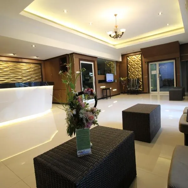 ลีลาวดี ซอยมหาดไทย รามคำแหง65 Mahadthai, hotel v mestu Ban Zong Katiam