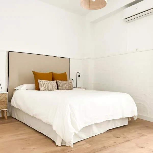 Apartamento Plaza, hotell i Castilleja de la Cuesta