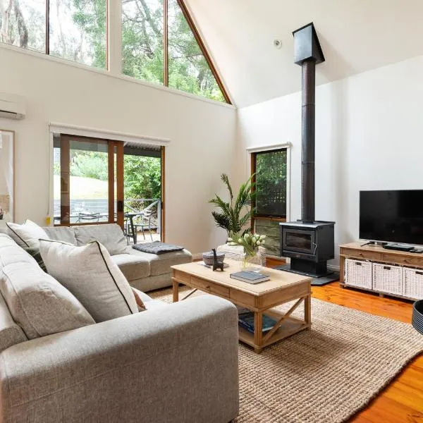 Collins Street House in Red Hill, hotel in Red Hill