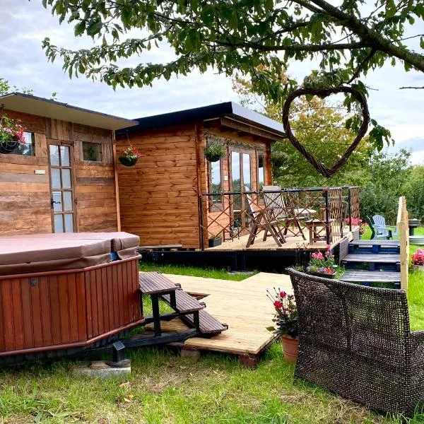 Cherry Tree Glamping Lodge, hotel in Wellington