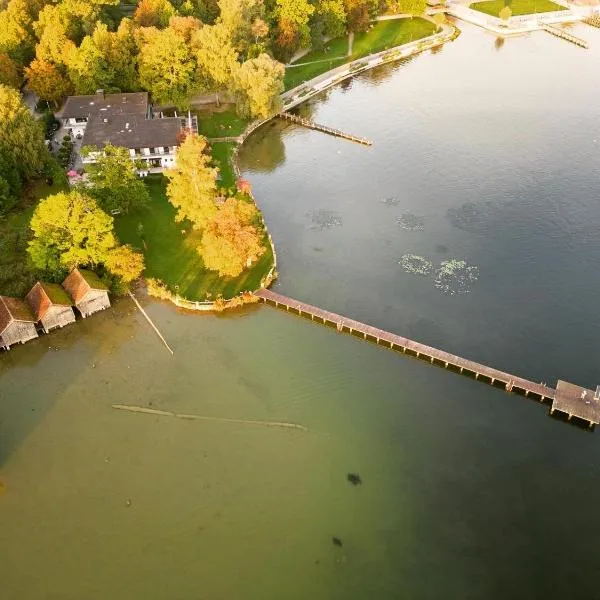 Strandhotel SüdSee Diessen am Ammersee, hotel v destinaci Dießen am Ammersee