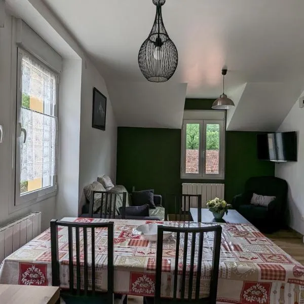 Chez Thythy, hotel in Savignac-les-Ormeaux