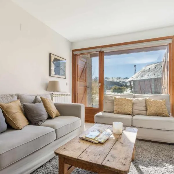 Chalet La Aldea Confort, hotel in Formigal