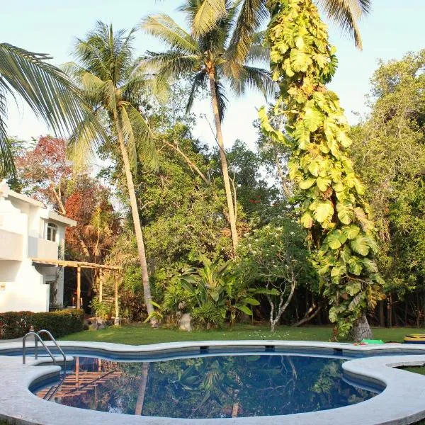 Casa con alberca en Club Santiago Manzanillo, hotel v destinaci Manzanillo