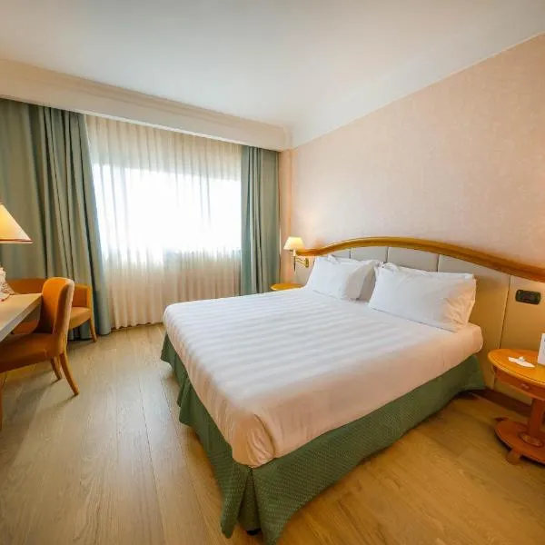 Perugia Plaza Hotel โรงแรมในปอนเต ซาน โจวานนี