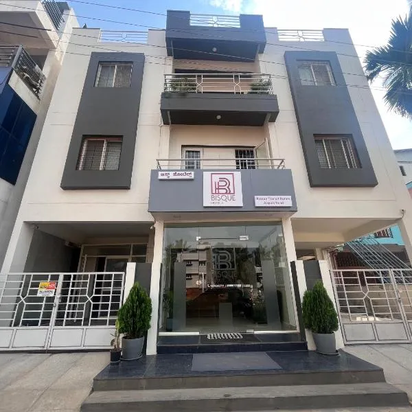 Airport Bliss Boutique Hotel, hotel in Yelahanka
