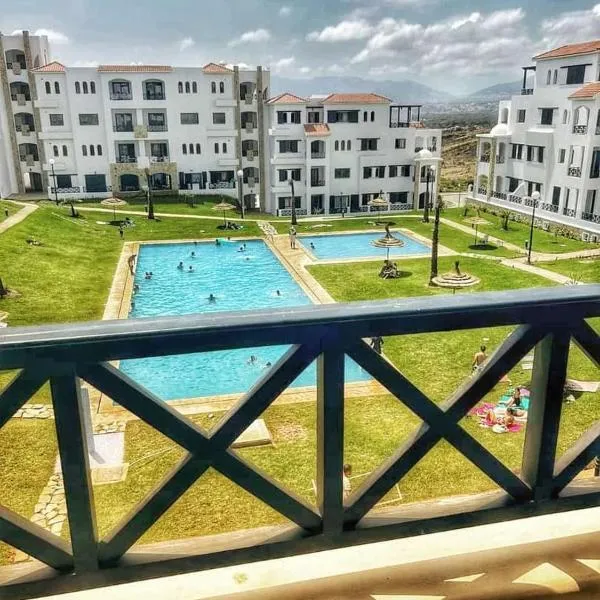 Lilac's garden vue montagnes et jardins, hotel in Cabo Negro