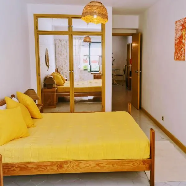 HomeyStay, hotel in Costa da Caparica