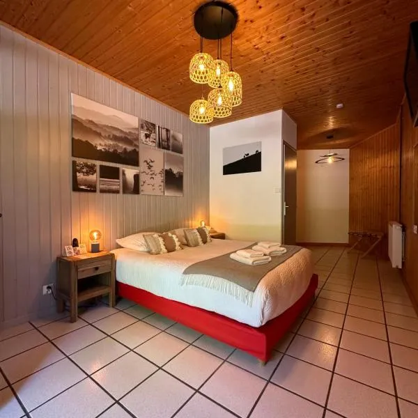 Logis Le Chalet, hotell i Mens