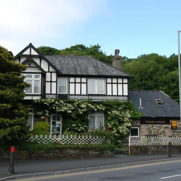 Tudor Lodge, hotel di Talsarnau