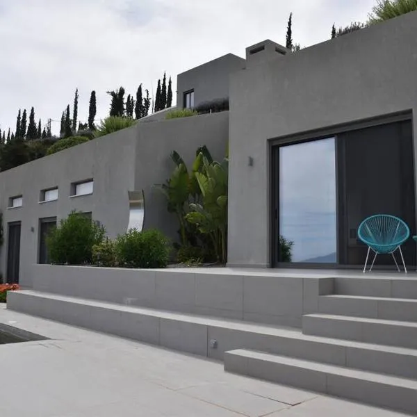 Stylish Villa - Skylodge, hotel v destinaci Tolo