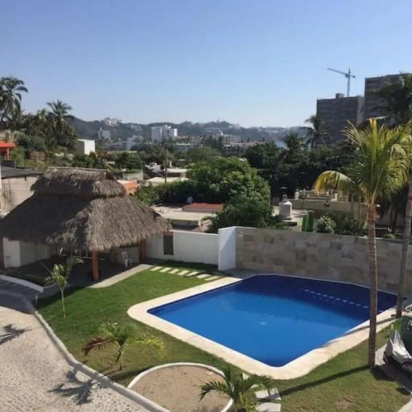 Hermoso y acogedor departamento Colinas Santiago, hotelli kohteessa Manzanillo