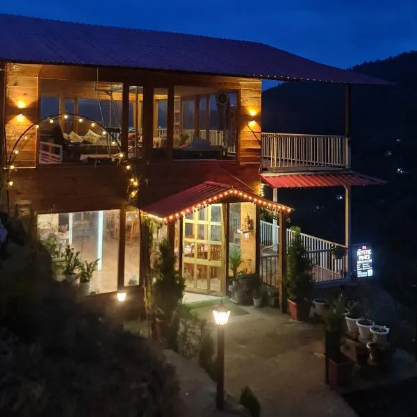 The Mystic Pines, hotel di Nainital