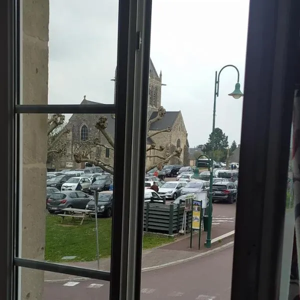 gite de La place de l'église – hotel w mieście Sainte-Mère-Église