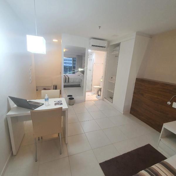 FLAT VISION EXECUTIVO PREMIUM, SHN QUADRA 1 BLOCO F, AO LADO DA ESPLANADA DOS MINISTÉRIOS, SMART-TV, WI-FI, FILTRO DE ÁGUA, PISCINA, ACADEMIA, SAUNA, ESTACiONAMENTO GRÁTIS, ESTAÇÃO DE RECARGA DE CARRO ELÉTRICO, RECEPÇÃO 24 hs BY REI DOS FLATS - Foto 3