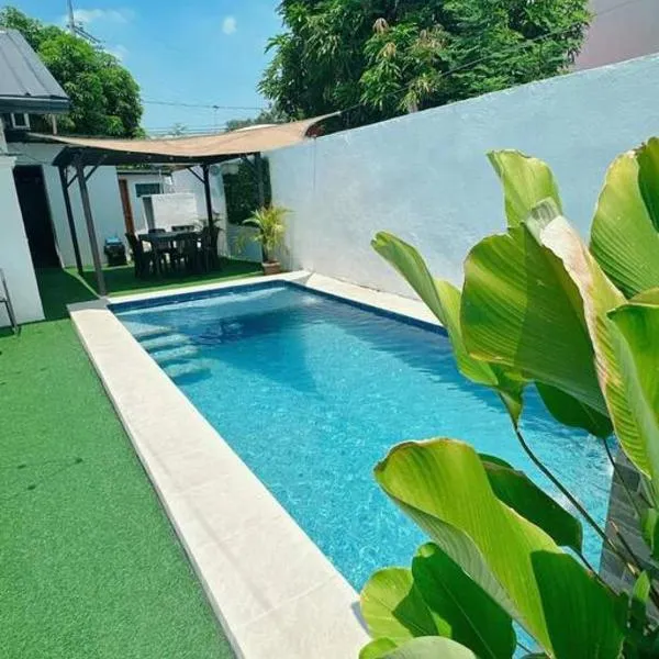 Sönmez Private Villa、Caviteのホテル