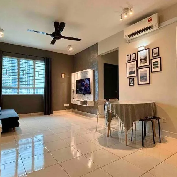 Moderm Spacious 6pax S PICE Penang，位于峇六拜的酒店