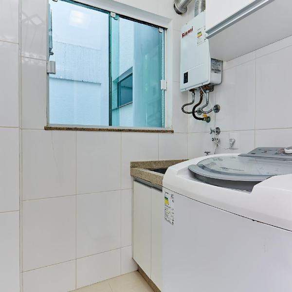 1054 - Apartamento Centro de Bombinhas - Vista Mar - 1 Vaga Garagem - 50 metros Praia - Foto 3