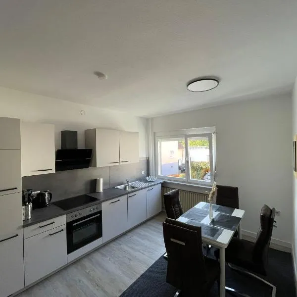 Attraktive Ferienwohnung in 35606 Solms, Wellness exklusiv im benachbarten Braunfels, hotel in Braunfels