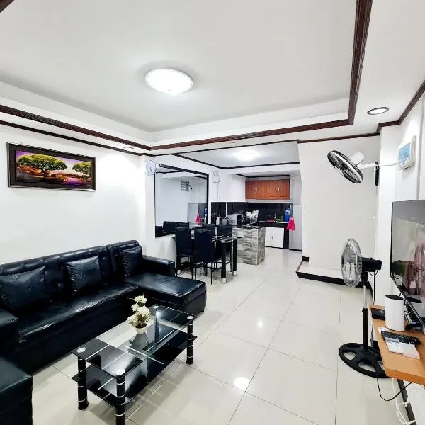 Calapan City Fully Furnished House Transient near XentroMall L39, hotel di Naujan