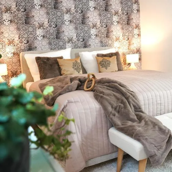 Paderborn-Oase mit Kamin-Balkon-Stilvolles Zuhause-24 -7 Self Check in, kostenloser Parkplatz, מלון בפאדרבורן