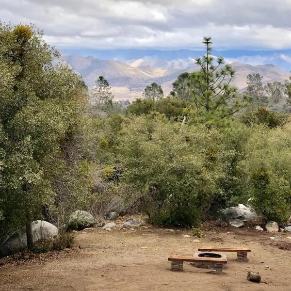 Shirley Creek Retreat: a Mountain Oasis, hotel di Wofford Heights