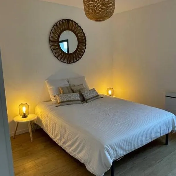 Agréable maison individuelle proche Bordeaux, hotel in Ambarès-et-Lagrave